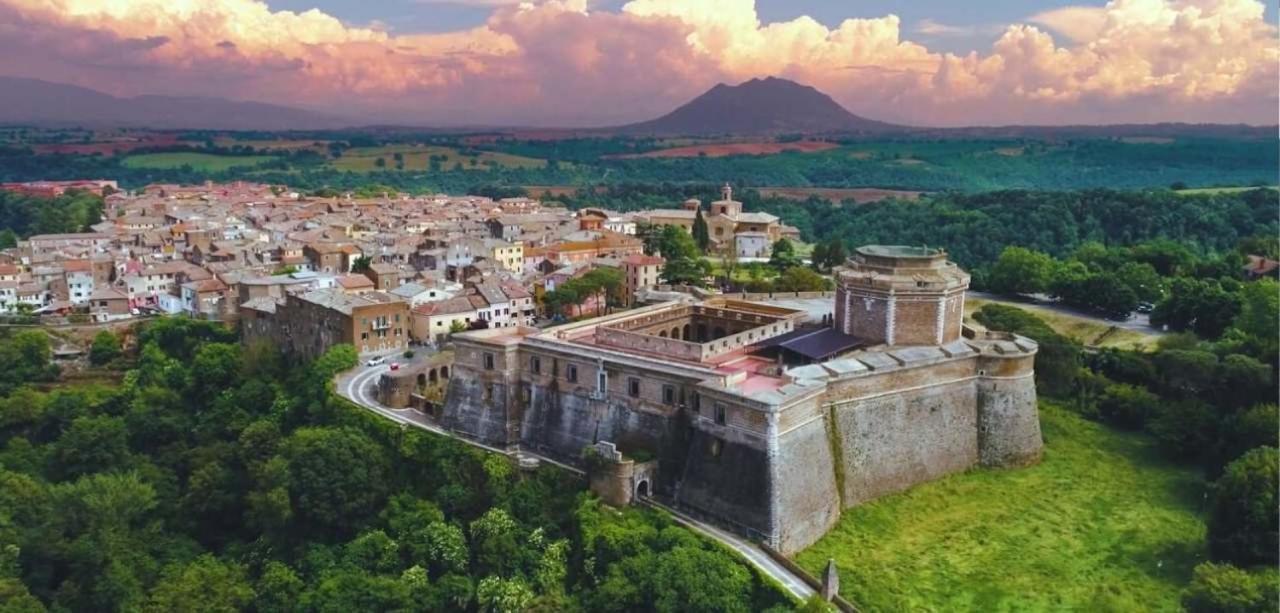 Suali Case Nel Borgo Чивита-Кастеллана Экстерьер фото